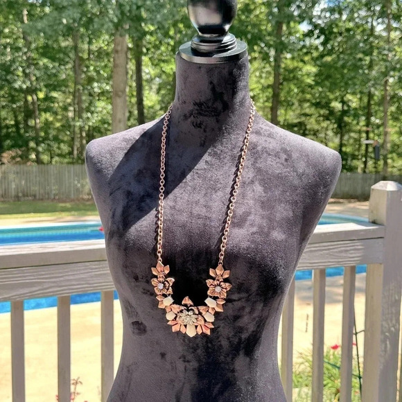 Copper Cream Long or Short Floral Statement Necklace Premier Designs Well Spent - Picture 9 of 11